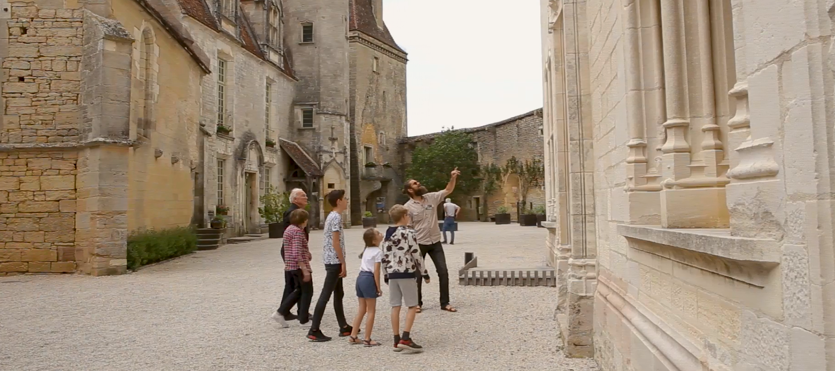 Châteauneuf - visite (Vincent Arbelet 2021)